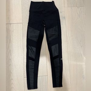 ALO HIGH-WAIST MOTO LEGGING - Black